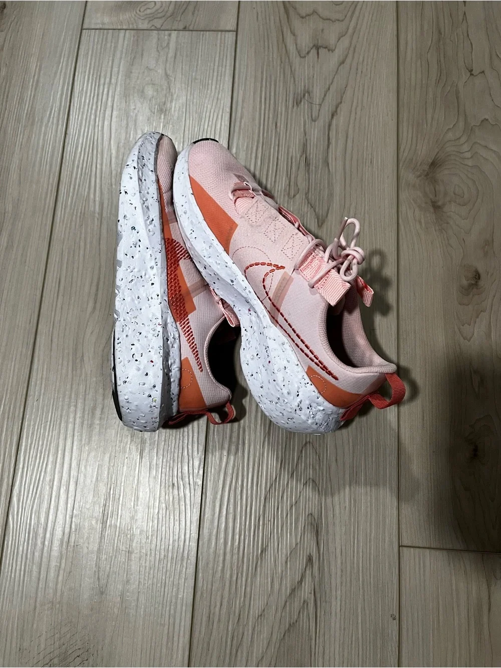 Nike Women's Light Pink and Coral Athletic Sneakers flynit space hippie
